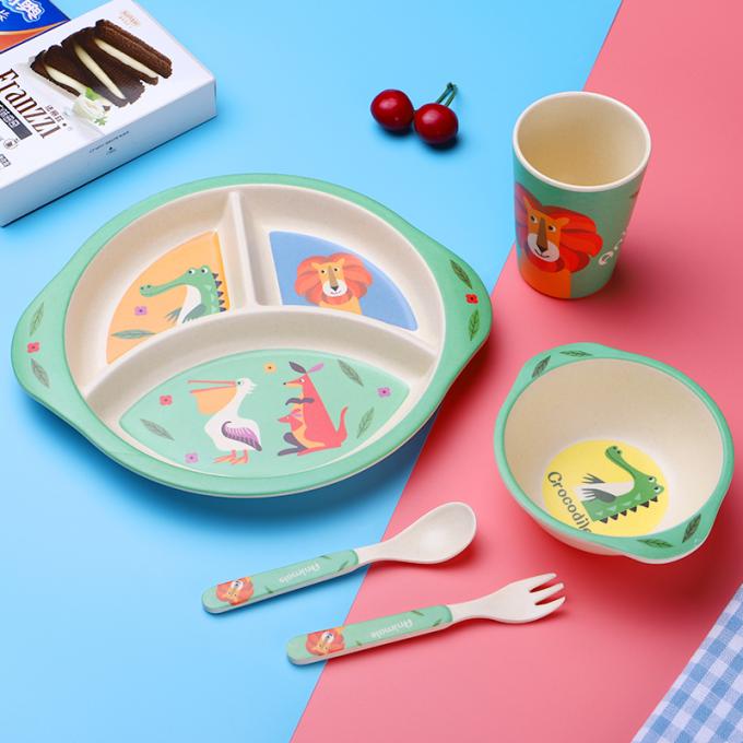 La vaisselle de mélamine de catégorie comestible d'ODM place des ensembles de vaisselle d'enfants 1