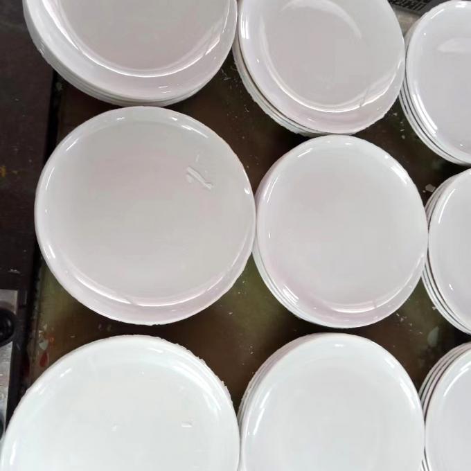Composé de moulage de mélamine pour la production de vaisselle de repas en mélamine résistante aux rayures 0