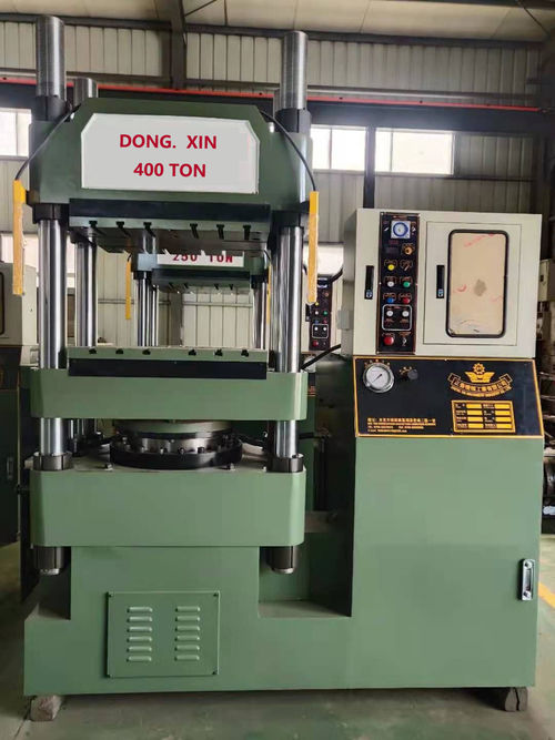 Dernières nouvelles de l'entreprise L'innovation des presses hydrauliques stimule la modernisation de l'industrie de la vaisselle en mélamine