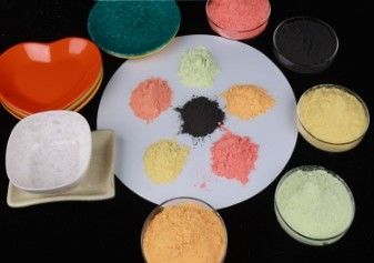Un bon prix. Le composé de moulage à la mélamine est le meilleur choix pour la fabrication de vaisselle raffinée en ligne