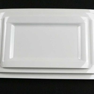 Un bon prix. Représentation mécanique de poudre de résine de formaldéhyde d'urée de mélamine du blanc 30% bonne en ligne
