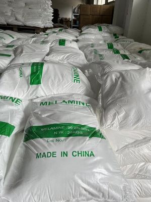 Un bon prix. Chine Prix d'usine en gros 99,8% de poudre de résine de mélamine CAS 108-78-1 en ligne