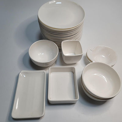 Un bon prix. Poudre de vitrage en mélamine de haute pureté pour ustensiles de table en mélamine Poudre de rétrécissement LG-220 en ligne