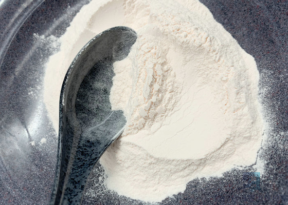 Un bon prix. Mélamine de poudre de mélamine de Tripolycyanamide moulant la poudre composée pour faire le dishware en ligne