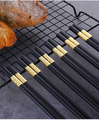 Un bon prix. Baguettes chinoises principales carrées réutilisables de sushi de nouille des baguettes 24cm d'alliage longues en ligne