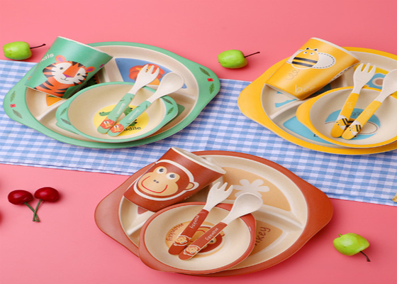 Un bon prix. Ensembles en bambou de vaisselle de mélamine de PCs de conception de cadeau animal d'enfants 5 en ligne