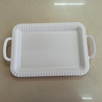 Un bon prix. Mélamine blanche incassable Tray With Handles de rectangle en ligne